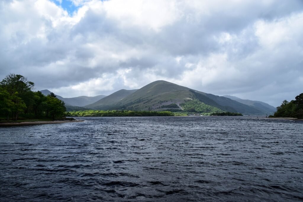 scotland, loch lomond national park, nature-4241047.jpg